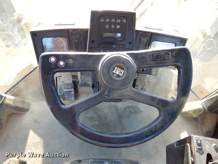 image for item HD9157 1999 Caterpillar 980G  wheel loader