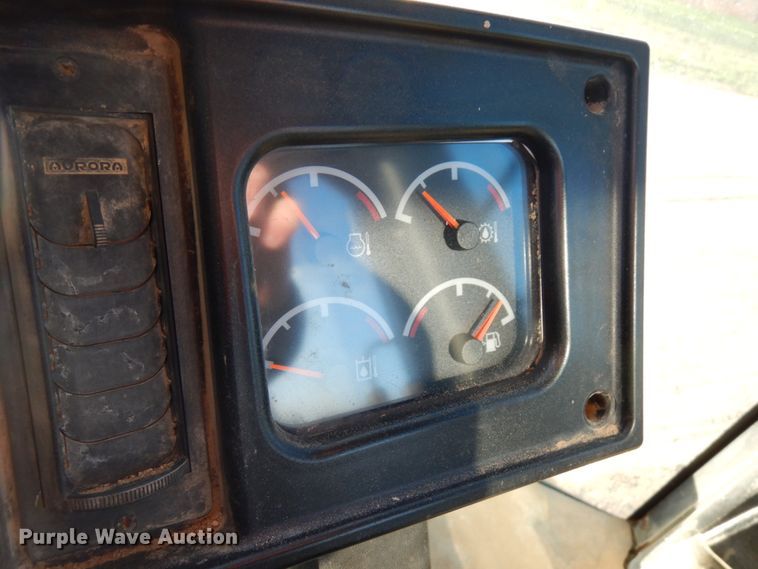 image for item HD9157 1999 Caterpillar 980G  wheel loader