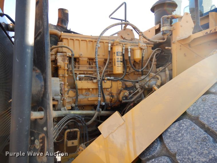 image for item HD9157 1999 Caterpillar 980G  wheel loader