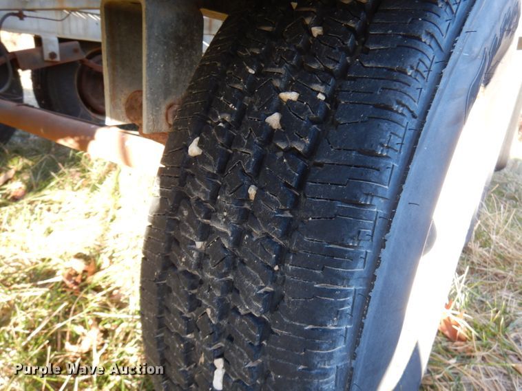 image for item HD9165 1992 Allegheny tilt deck equipment trailer