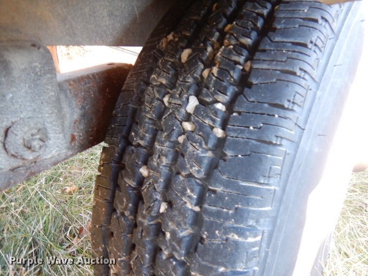 image for item HD9165 1992 Allegheny tilt deck equipment trailer