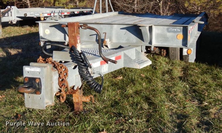 image for item HD9167 2004 American Trailer tilt deck equipment trailer