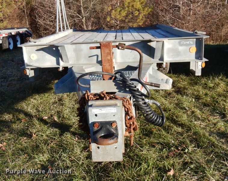 image for item HD9167 2004 American Trailer tilt deck equipment trailer