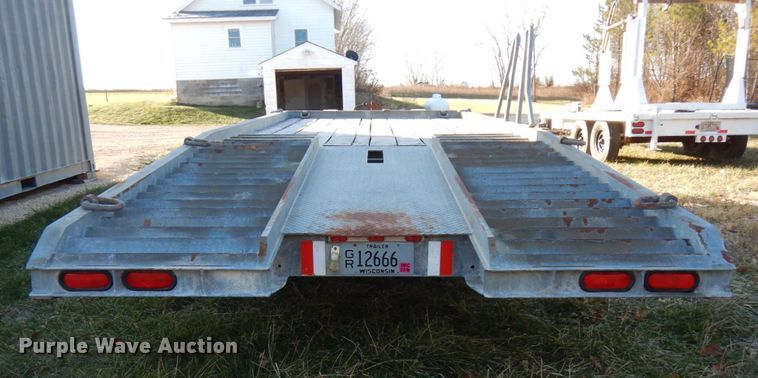 image for item HD9167 2004 American Trailer tilt deck equipment trailer