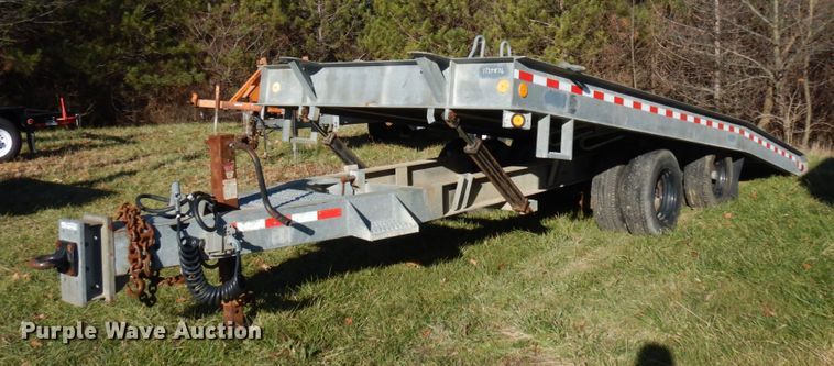 image for item HD9167 2004 American Trailer tilt deck equipment trailer