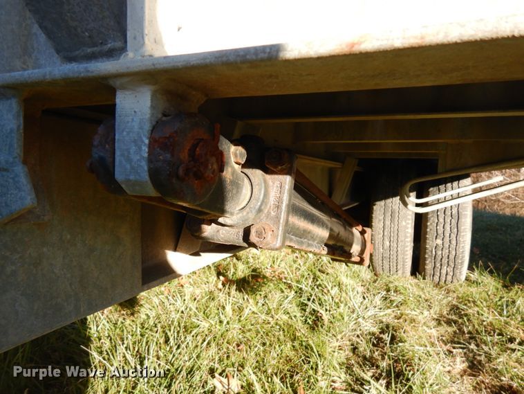 image for item HD9167 2004 American Trailer tilt deck equipment trailer