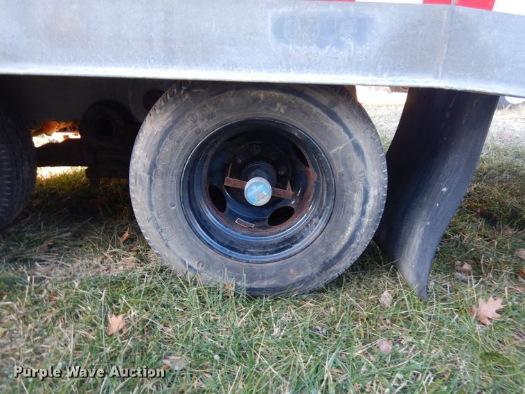 image for item HD9167 2004 American Trailer tilt deck equipment trailer