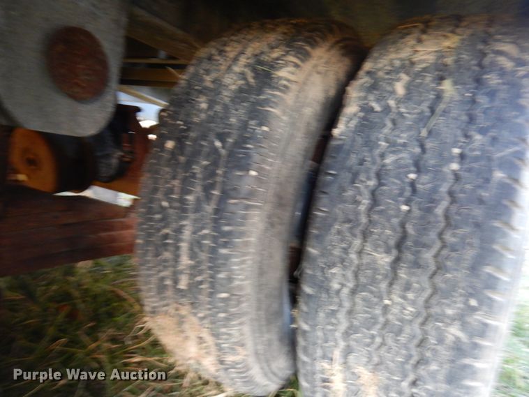 image for item HD9167 2004 American Trailer tilt deck equipment trailer