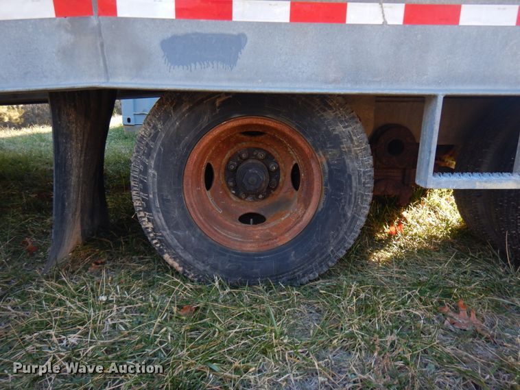 image for item HD9167 2004 American Trailer tilt deck equipment trailer