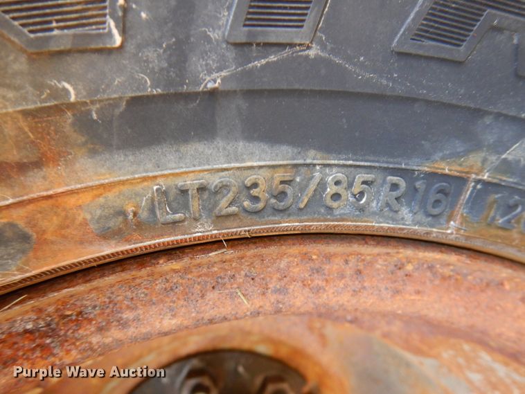 image for item HD9167 2004 American Trailer tilt deck equipment trailer