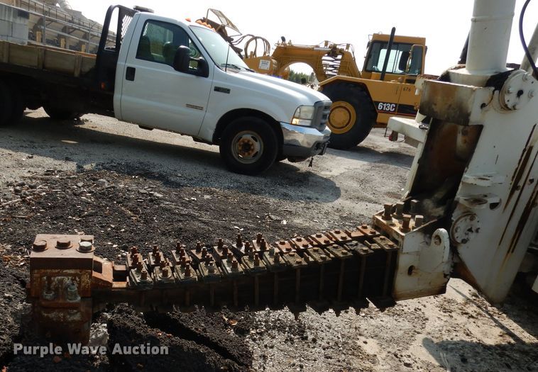 image for item HD9378 1987 GMC C7000  flatbed truck