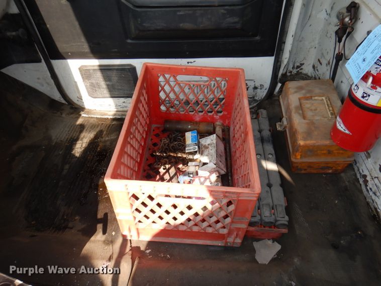 image for item HD9378 1987 GMC C7000  flatbed truck