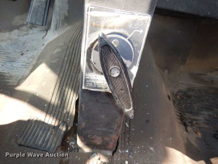 image for item HD9378 1987 GMC C7000  flatbed truck