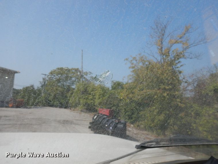 image for item HD9378 1987 GMC C7000  flatbed truck