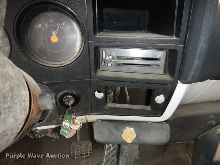 image for item HD9378 1987 GMC C7000  flatbed truck