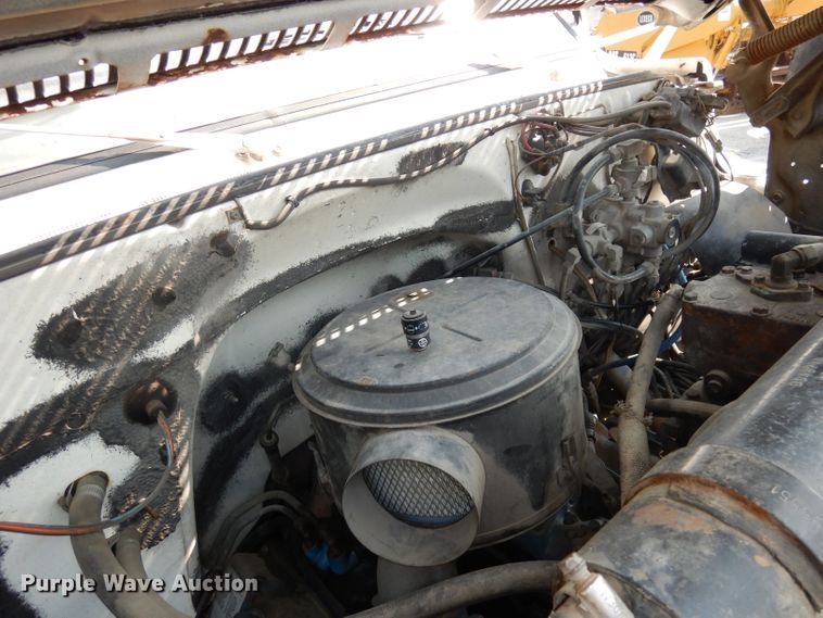 image for item HD9378 1987 GMC C7000  flatbed truck