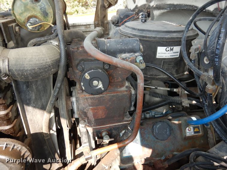 image for item HD9378 1987 GMC C7000  flatbed truck