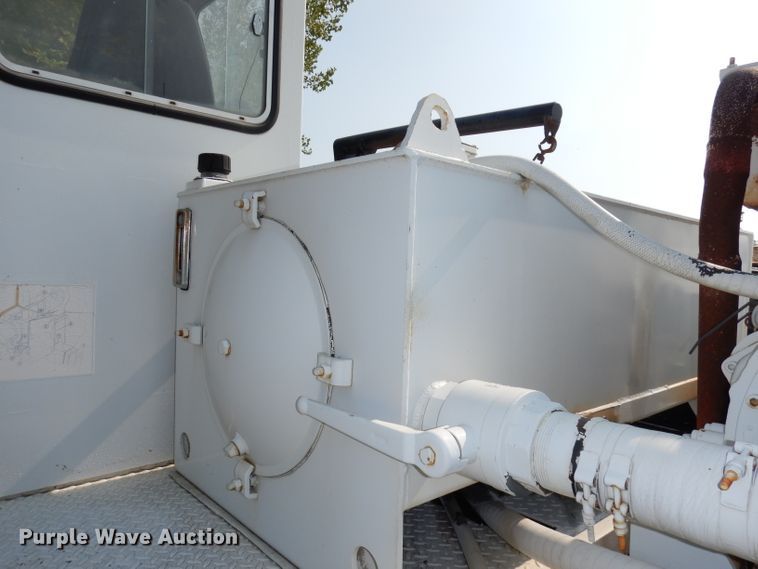 image for item HD9378 1987 GMC C7000  flatbed truck