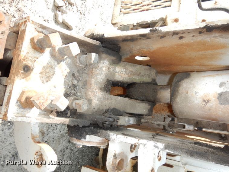 image for item HD9378 1987 GMC C7000  flatbed truck