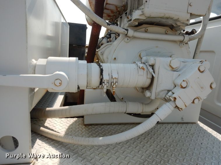 image for item HD9378 1987 GMC C7000  flatbed truck