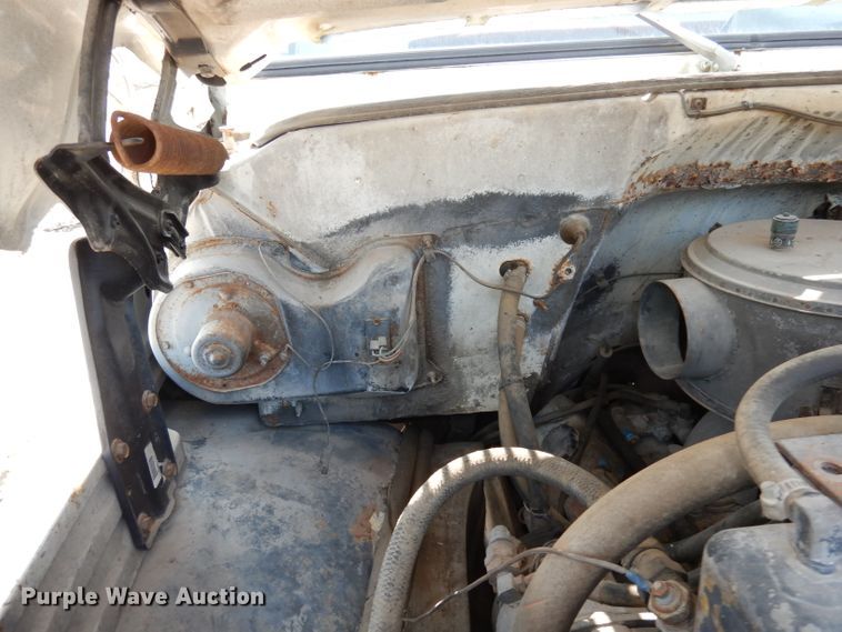 image for item HD9380 1983 GMC C7000  flatbed truck