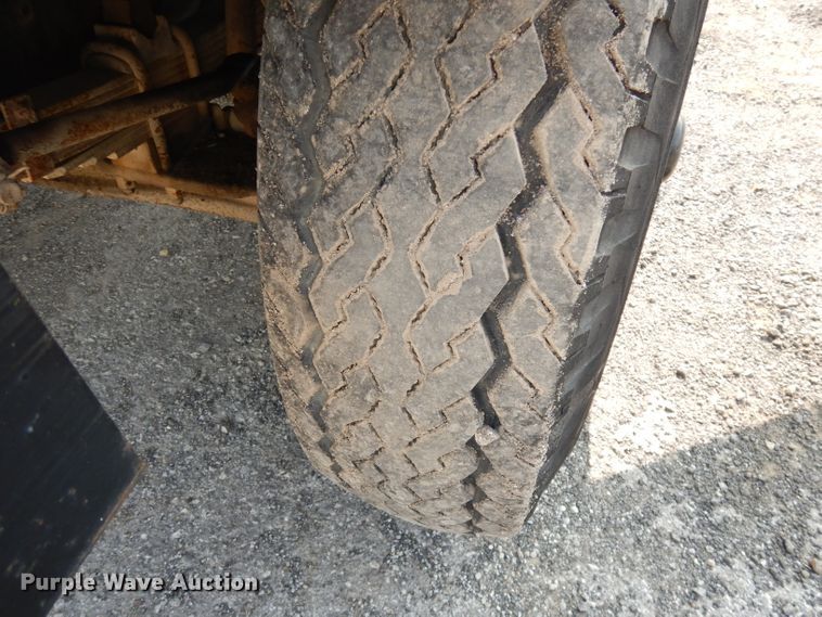 image for item HD9380 1983 GMC C7000  flatbed truck