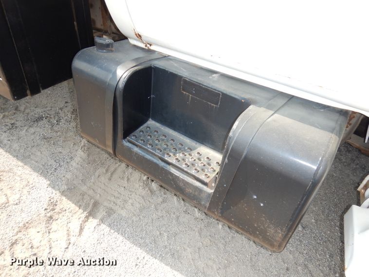 image for item HD9380 1983 GMC C7000  flatbed truck