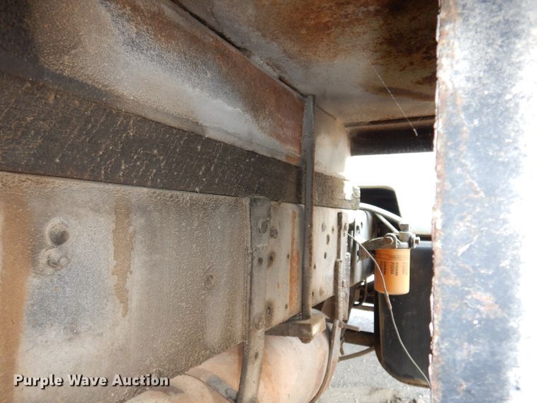 image for item HD9380 1983 GMC C7000  flatbed truck