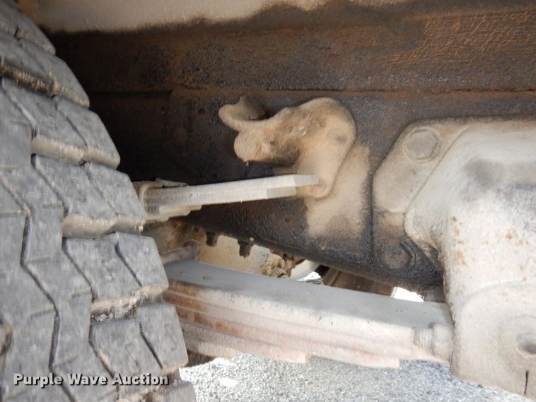 image for item HD9380 1983 GMC C7000  flatbed truck