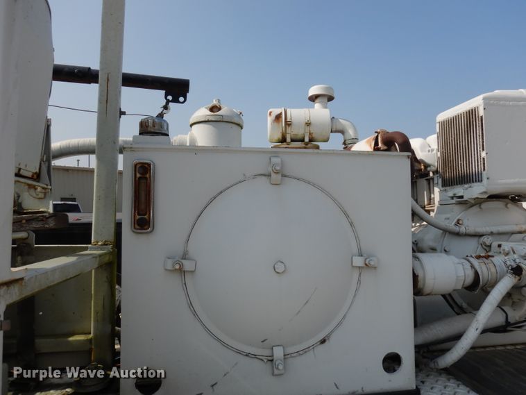 image for item HD9380 1983 GMC C7000  flatbed truck