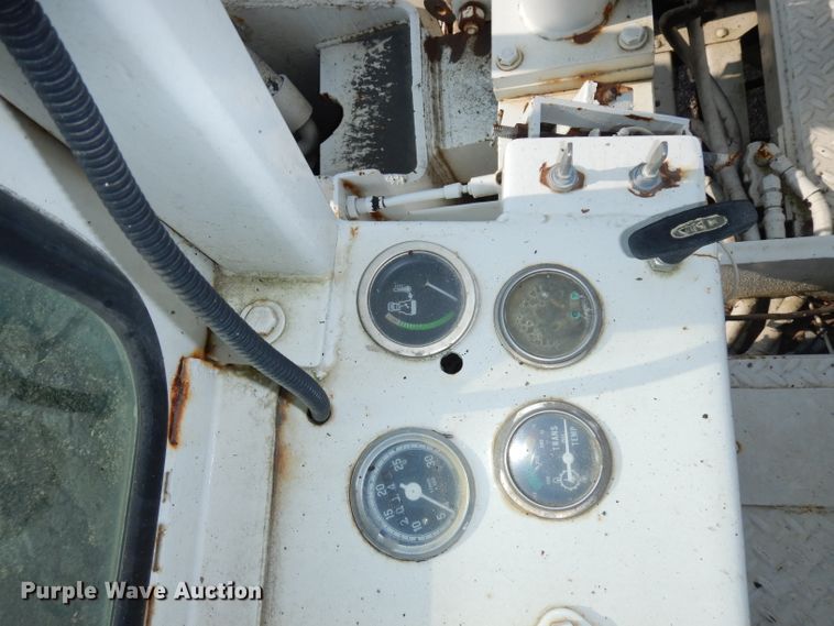 image for item HD9380 1983 GMC C7000  flatbed truck