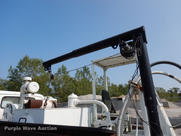 image for item HD9380 1983 GMC C7000  flatbed truck