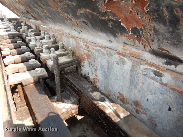 image for item HD9380 1983 GMC C7000  flatbed truck