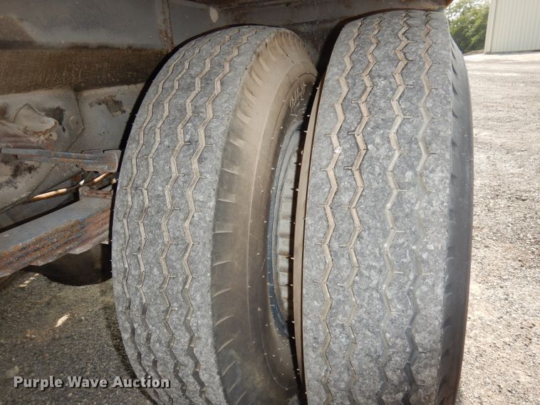 image for item HD9380 1983 GMC C7000  flatbed truck