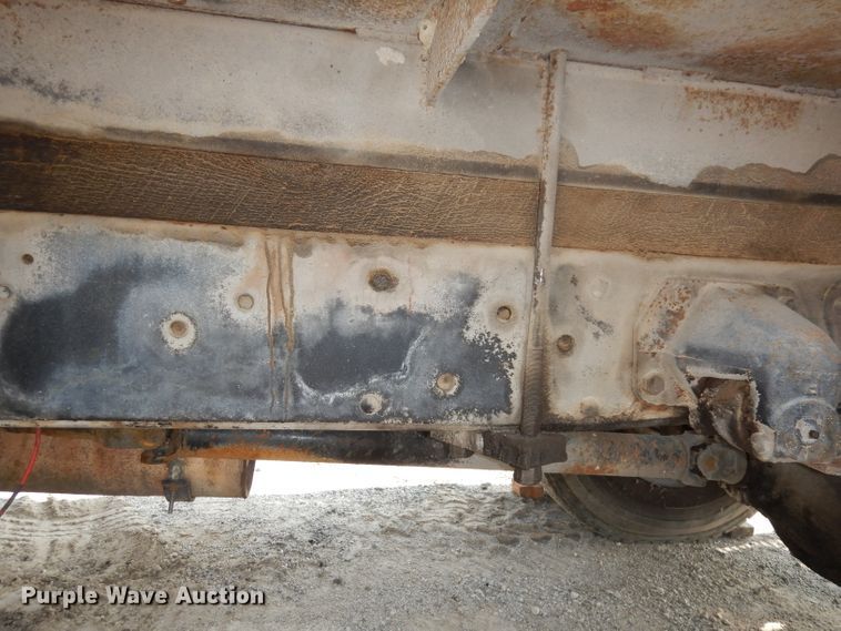 image for item HD9380 1983 GMC C7000  flatbed truck