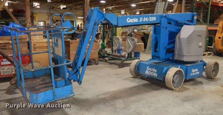 image for item HE9261 2001 Genie Z34/22  boom lift