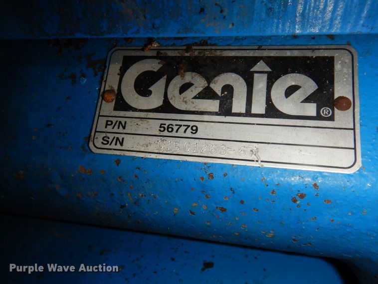 image for item HE9261 2001 Genie Z34/22  boom lift