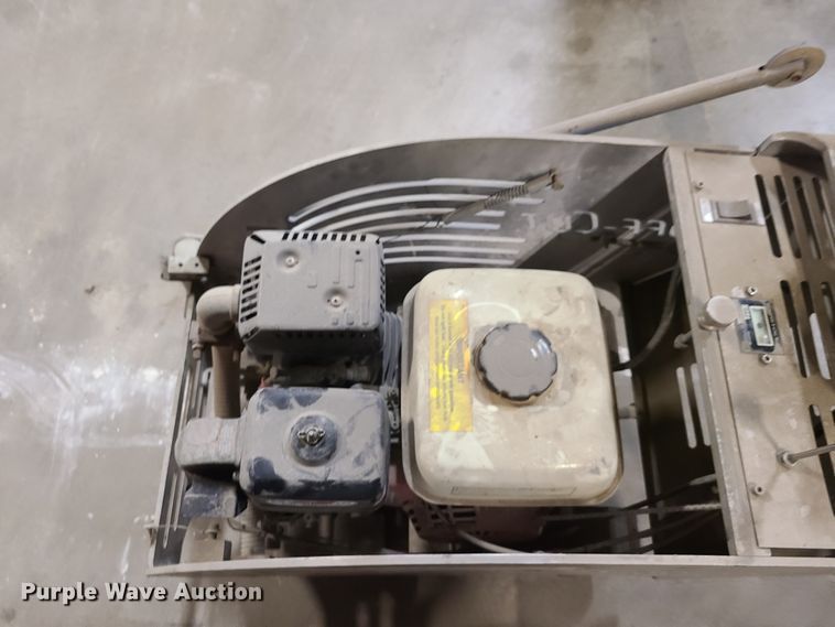 image for item HE9903 Soff Cut X450 concrete saw