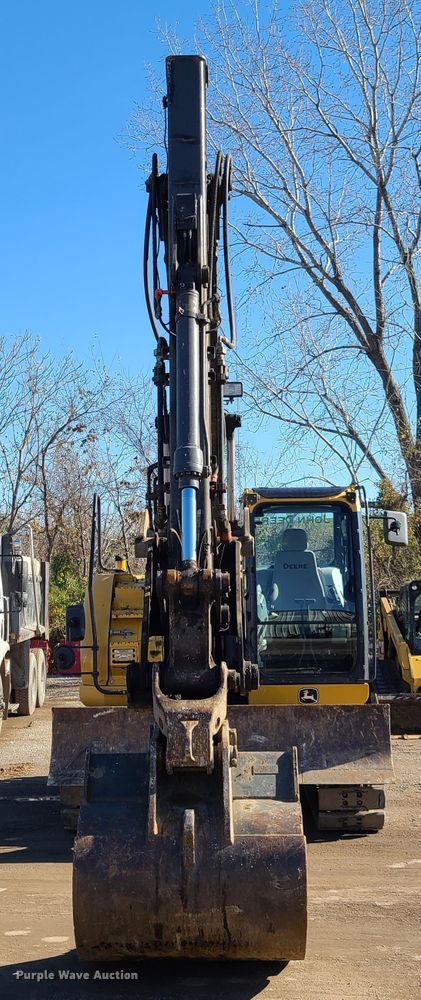 image for item HE9919 2014 John Deere 135G  excavator