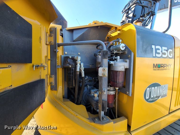 image for item HE9919 2014 John Deere 135G  excavator
