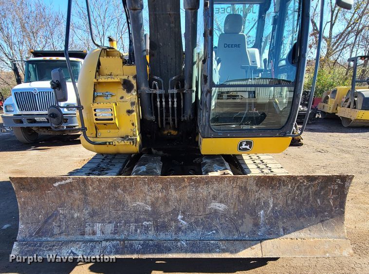 image for item HE9919 2014 John Deere 135G  excavator