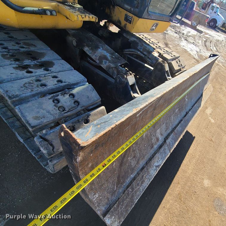 image for item HE9919 2014 John Deere 135G  excavator