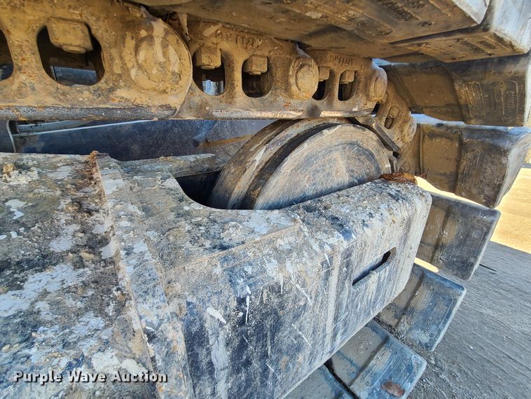 image for item HE9919 2014 John Deere 135G  excavator