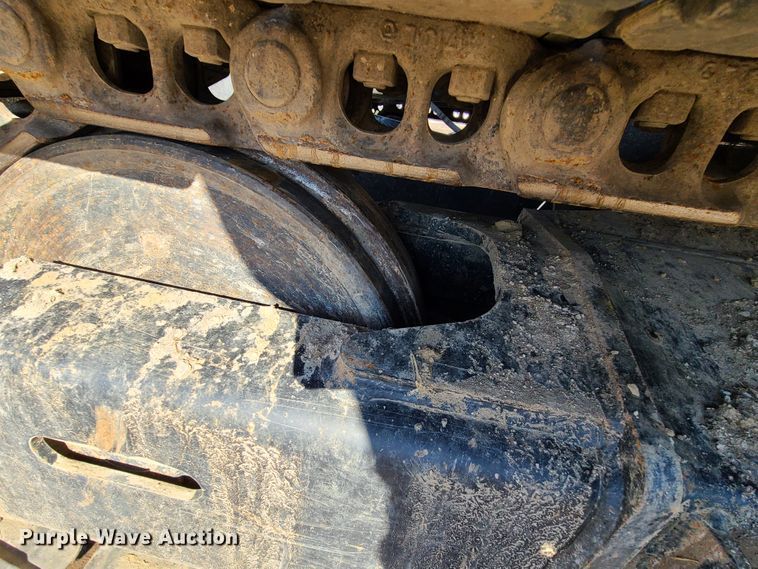 image for item HE9919 2014 John Deere 135G  excavator