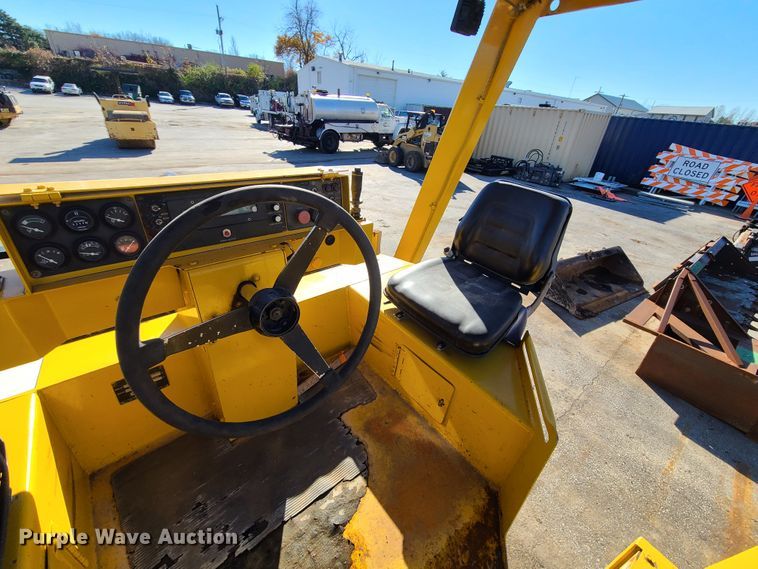 image for item HE9928 Hypac C778B  vibratory double drum roller