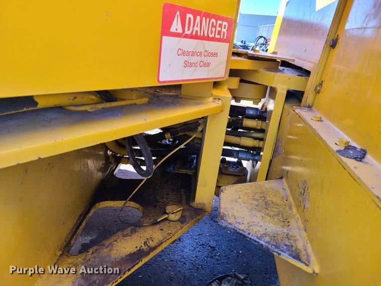 image for item HE9928 Hypac C778B  vibratory double drum roller