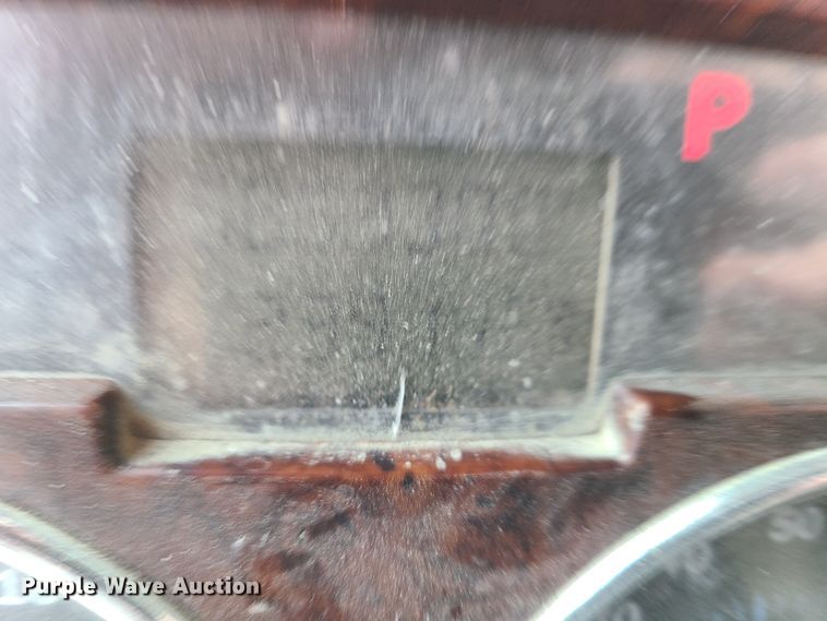 image for item HE9946 2006 Mack CT713  dump truck