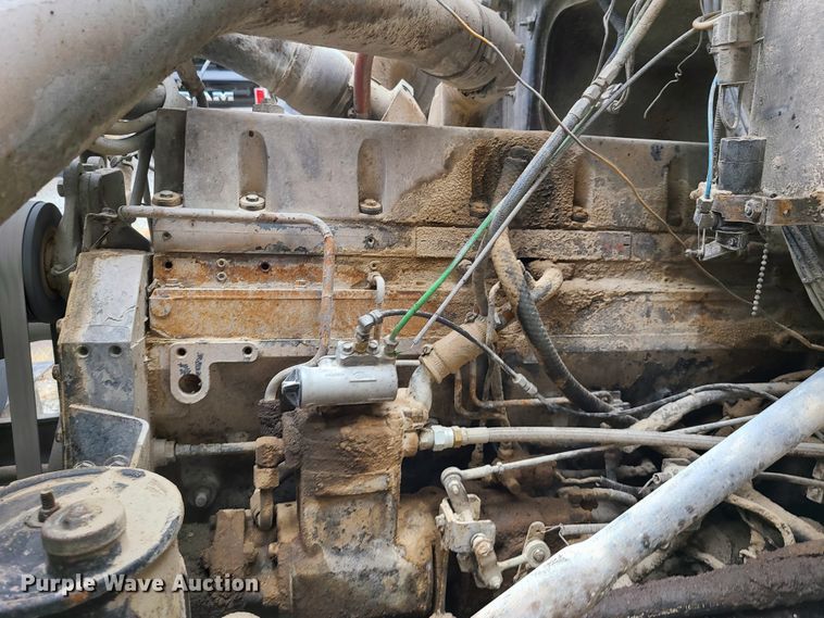 image for item HE9950 1993 Ford L9000  dump truck