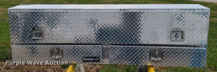 image for item HE9954 Buyers aluminum toolbox