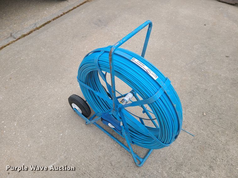 image for item HE9957 Condux fiberglass duct rodder